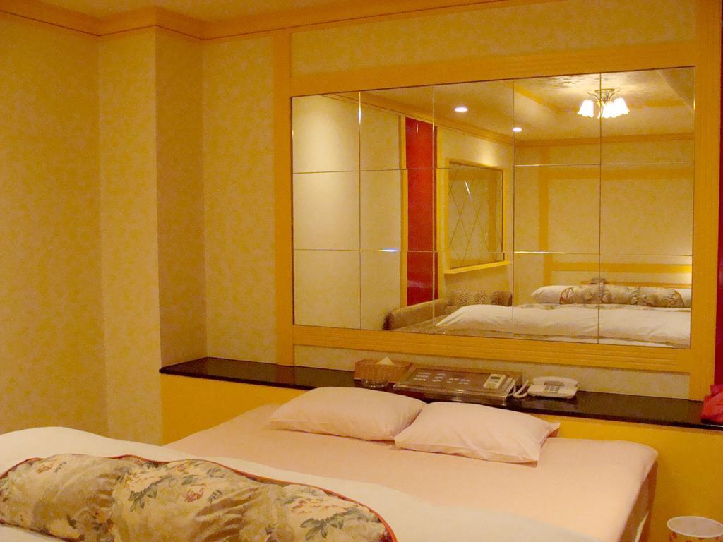 Hotel Alten Osaka Bilik gambar